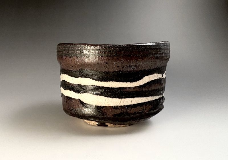 A Feldspar Striped Edo Period Oribe Tea Bowl