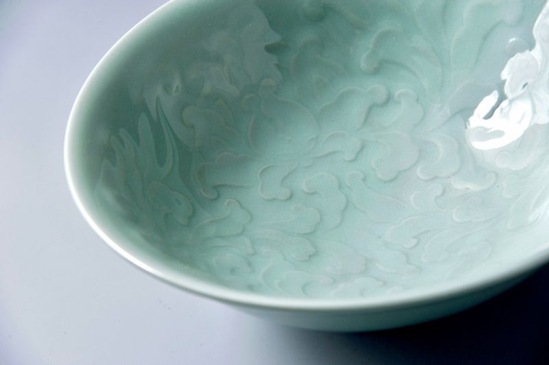 Fine Studio Porcelain Bowl with Decorative Relief by Suwa Sozan II