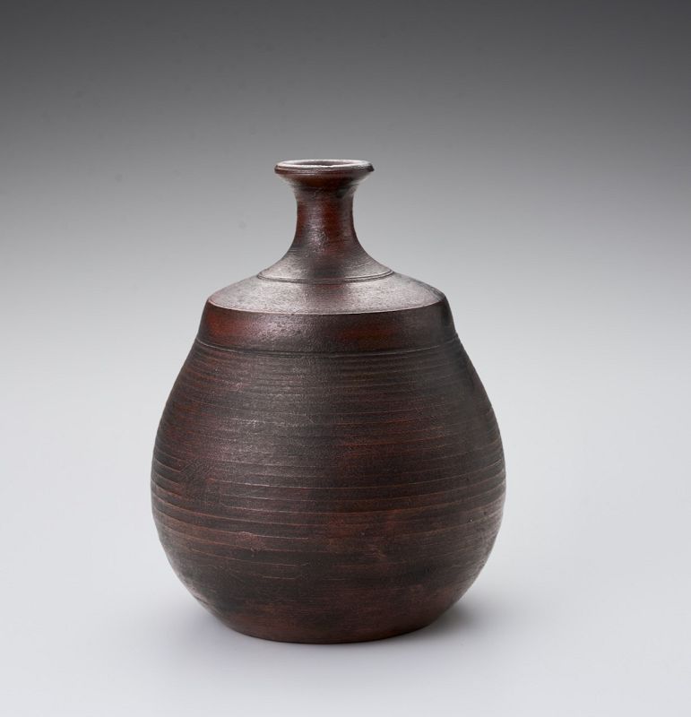 An Edo Period Bizen Tokkuri with Hotei Engraving - Researcher Piece