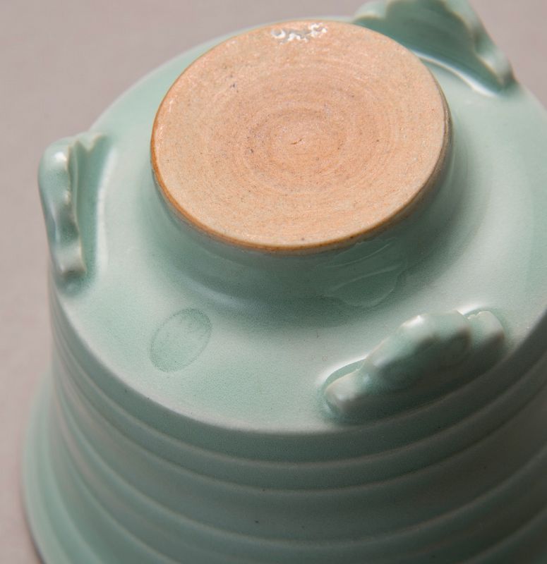 A Celadon Incense Burner by Imperial Court Artist Suwa Sozan