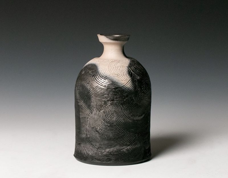 A Modern Vase by Studio Potter Sakata Jinnai (b. 1943)