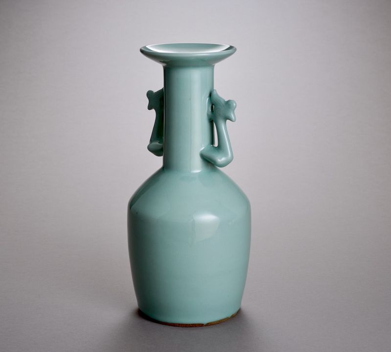 A Large Celadon Phoenix vase by First Generation Suwa Sozan (1851-1922