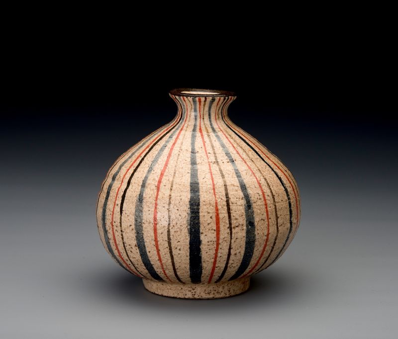 An Antique Mugiwara Decorative Flower Vase