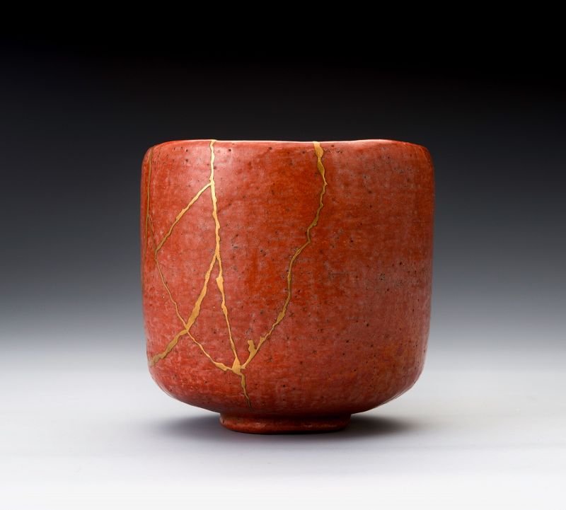 A Rare Antique “Tsutsu” Tea Bowl by Raku IV Ichinyū ( 1640-1696 )