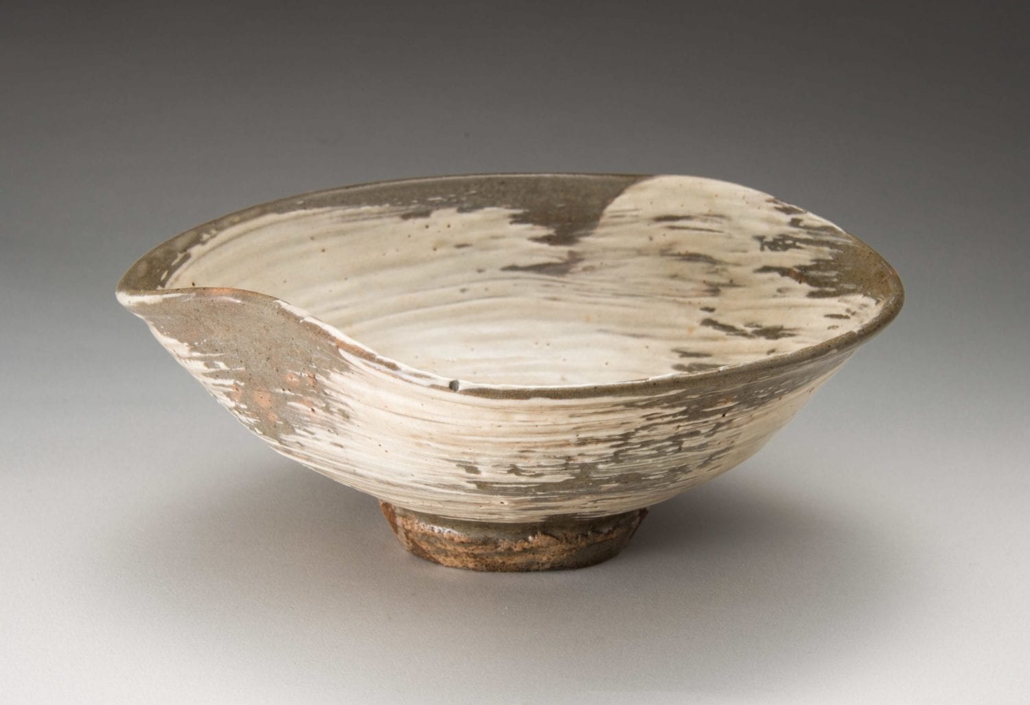 Hakeme Bowl by Ninnami Dohachi (1783 – 1855)