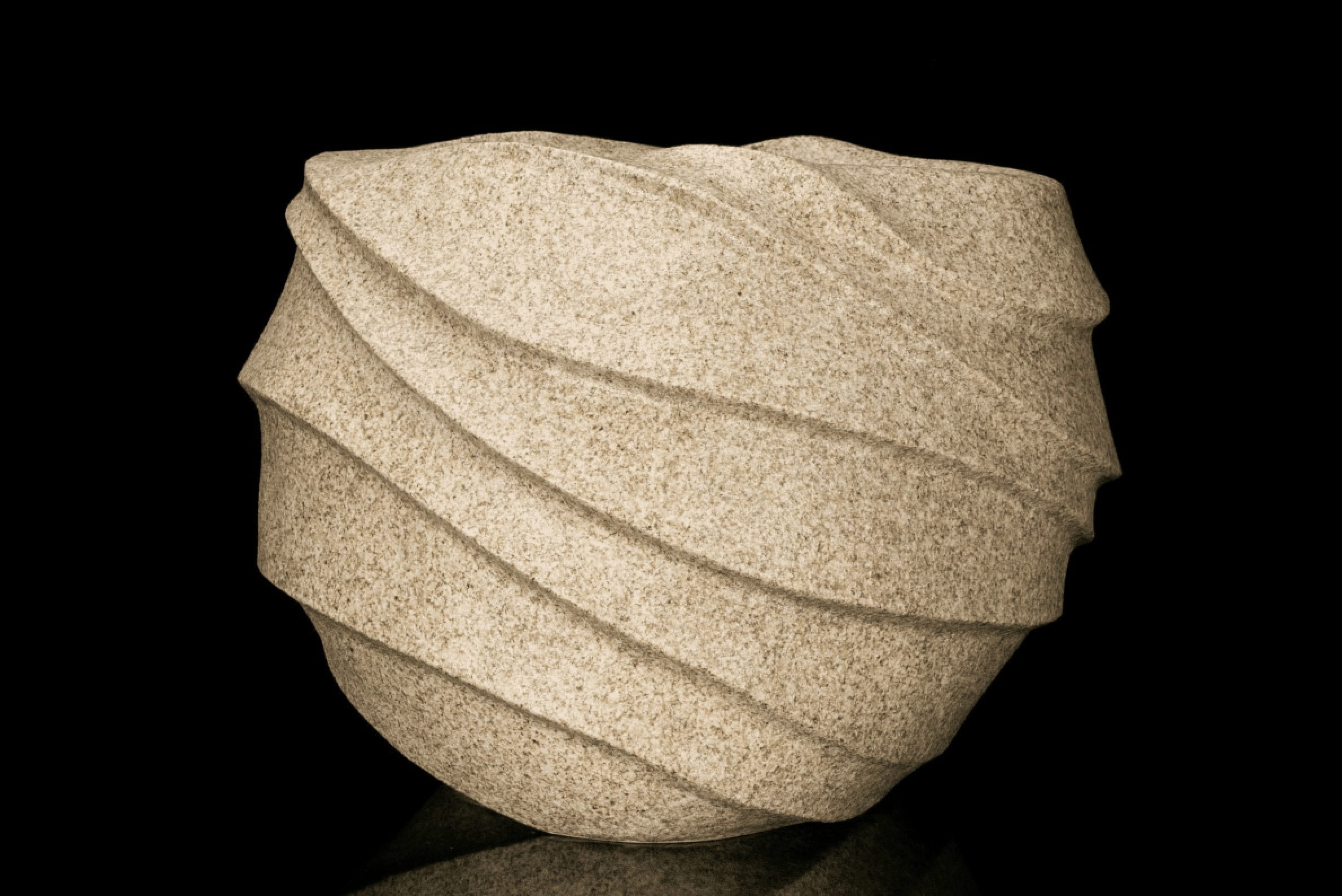 Sculptured Vase by Takayuki Sakiyama