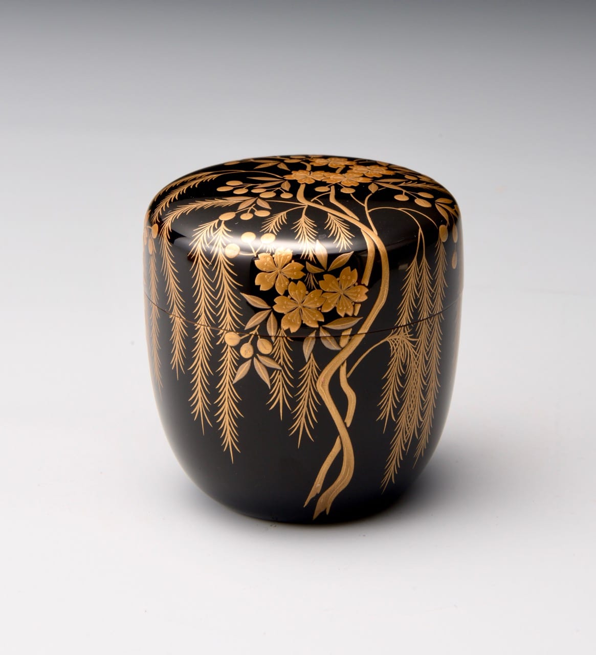 Lacquer and Gold Painted Natsume Tea Caddy by Wakashima Takao