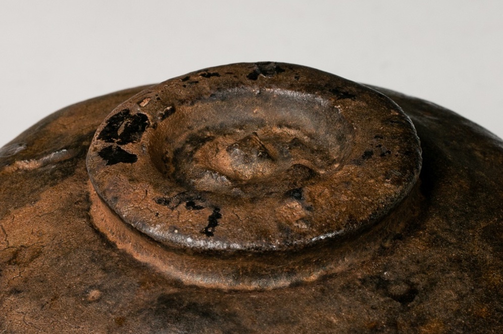 An Exceptional Raku Tea Bowl by Sugimoto Sadamitsu