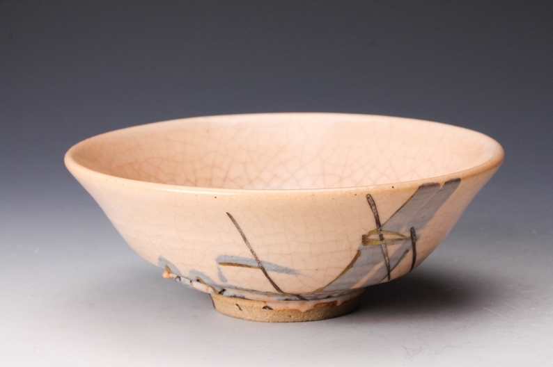A Porcelain Hira Tea Bowl by Miura Chikusen III (Tea Master Item)