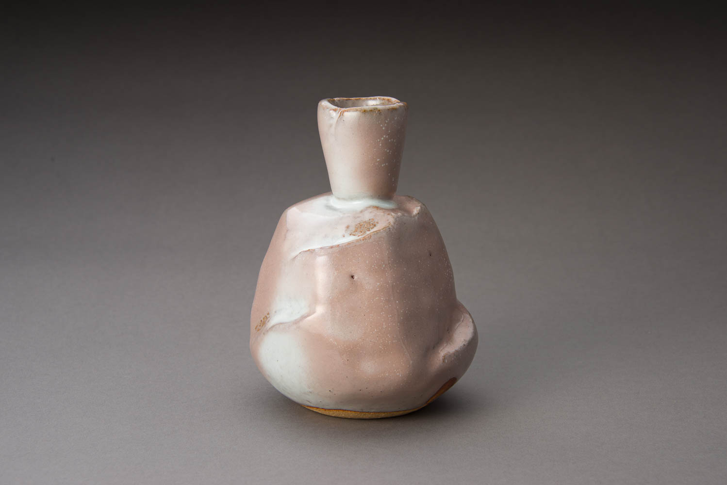 A Hagi Tokkuri by Masanao Kaneta VIII