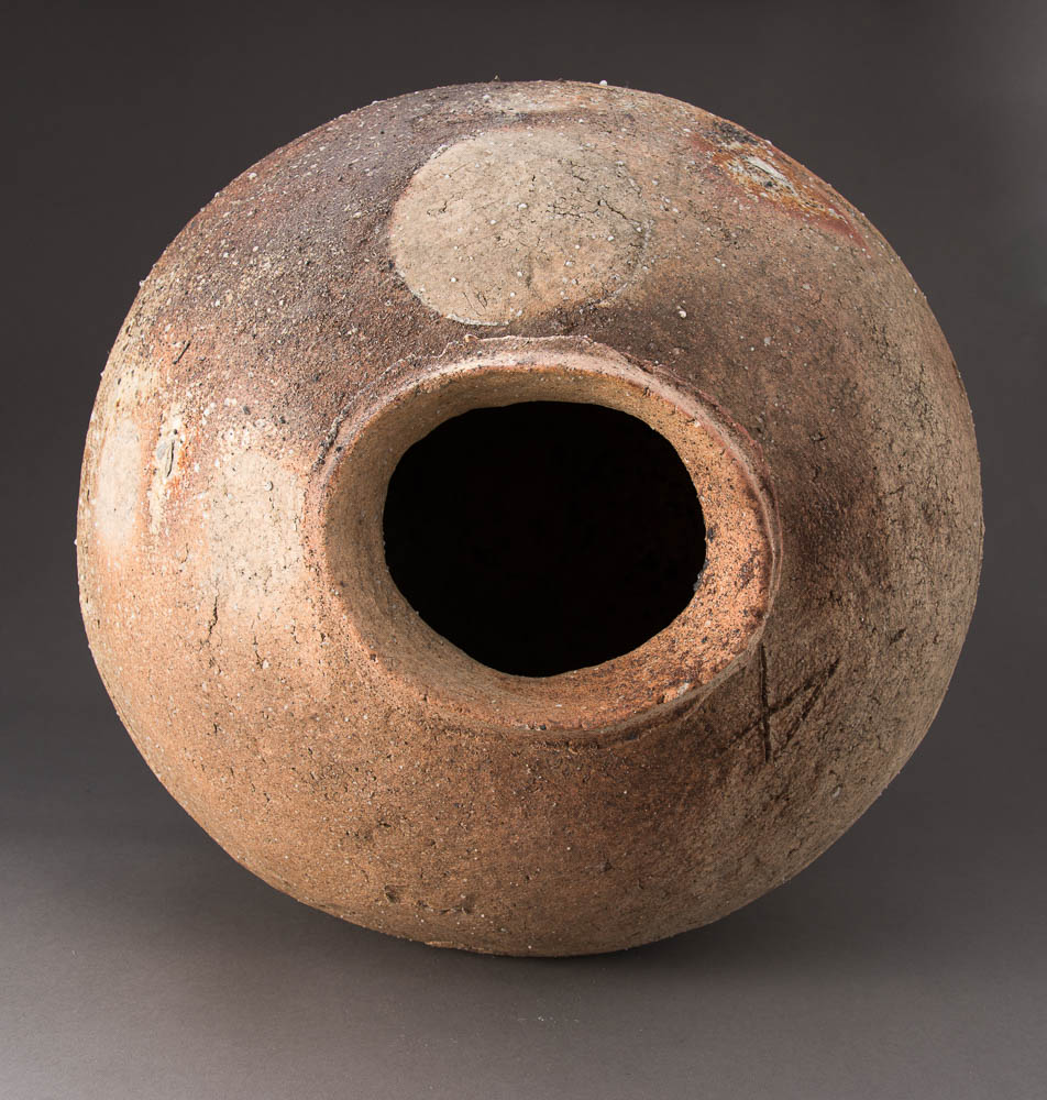 A Large Iga Tsubo by Master Ceramicist Tsujimura Shiro