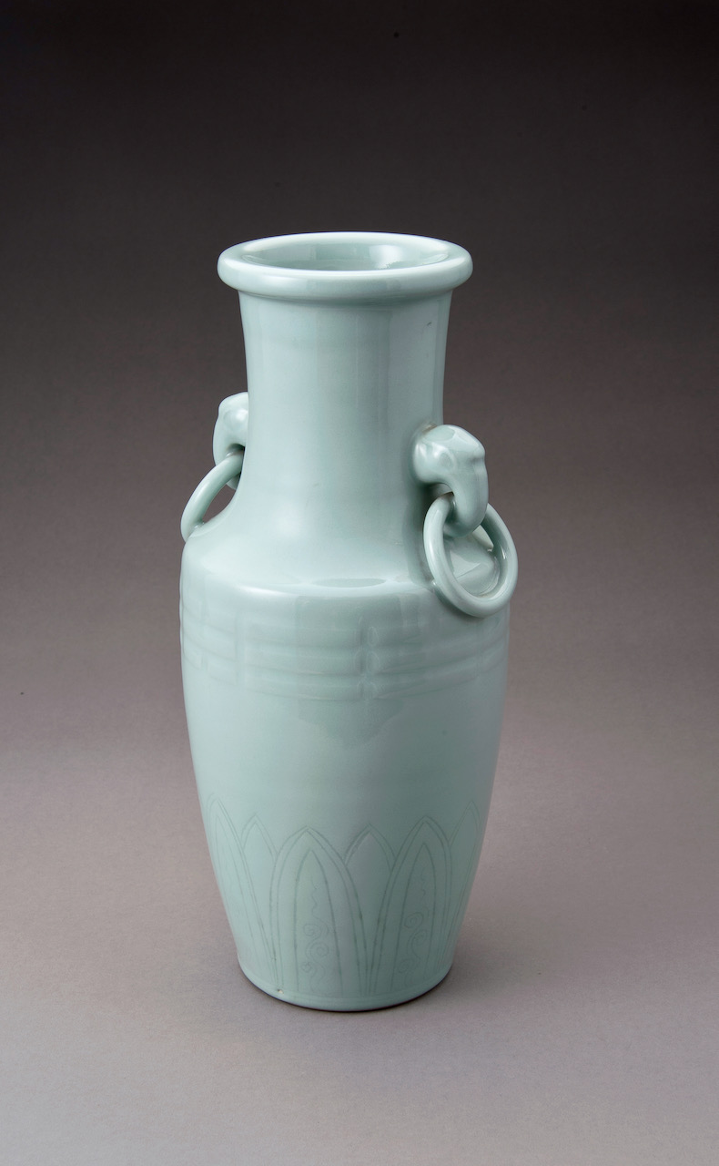 A Ring Handled Celadon Vase by Suwa Sozan (1852 – 1922)