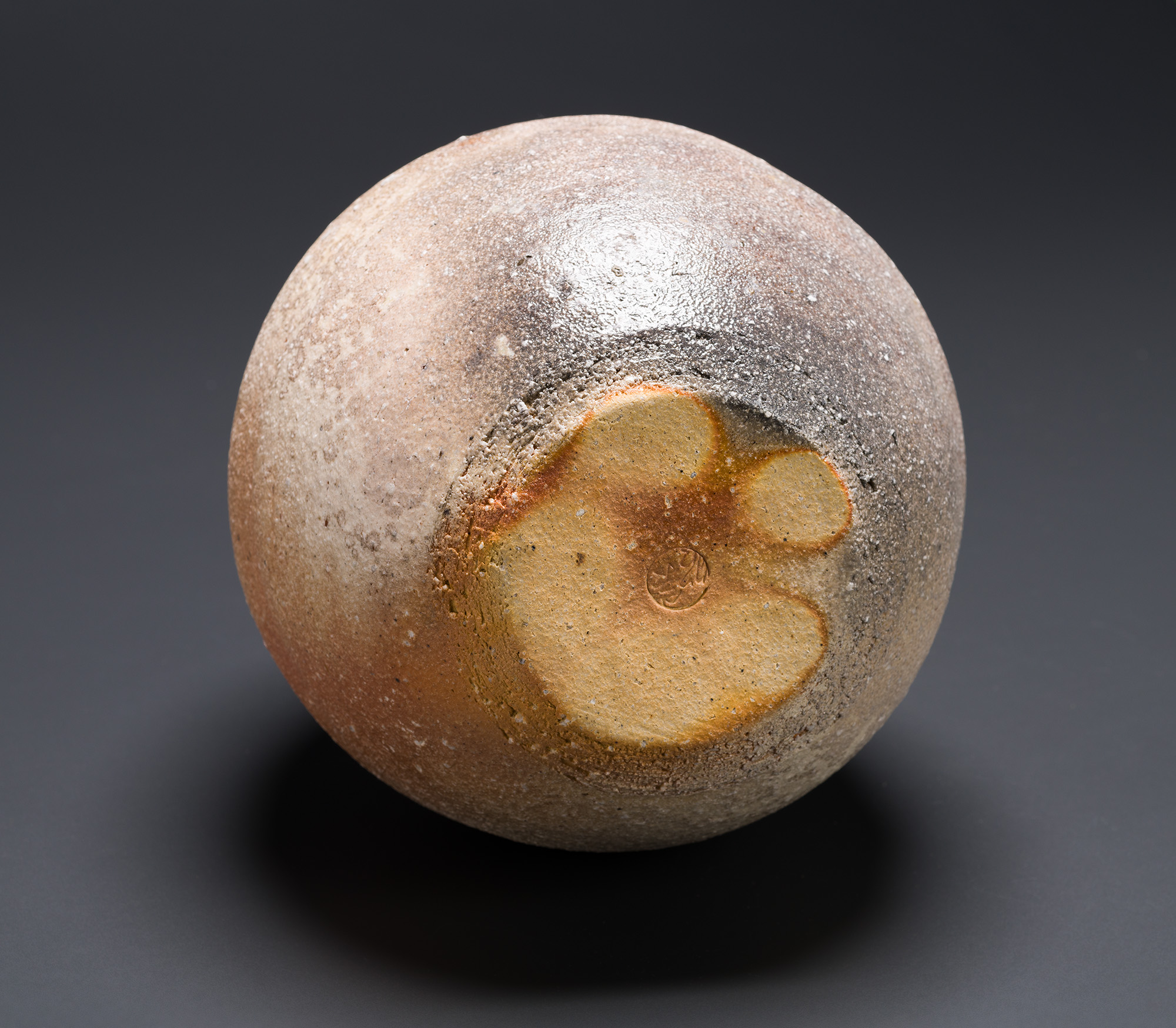 An Iga-yaki Vase by Nagatani Yasuhiro