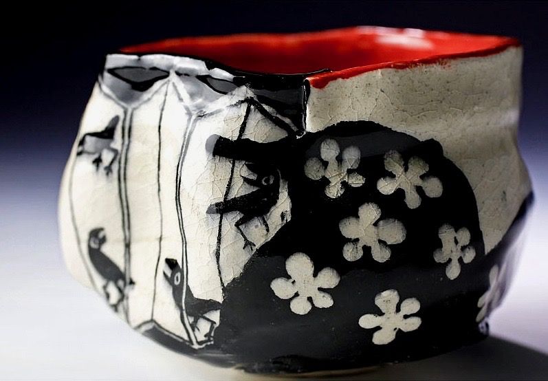 A “Rose Oribe” Masterpiece by Suzuki Goro